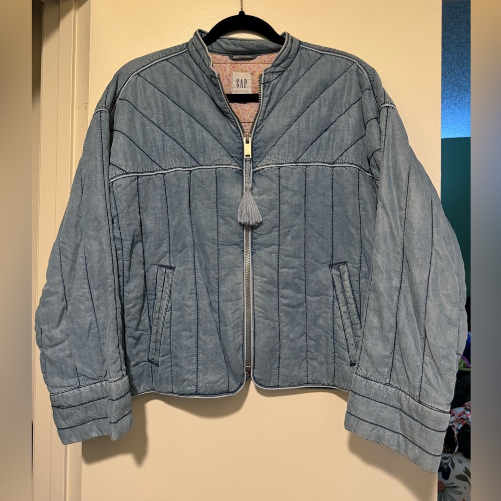 Gap Quilted Zip Up
